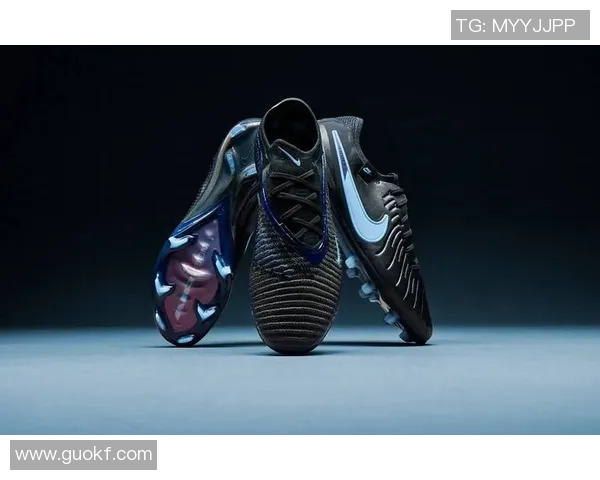 耐克足球明星球鞋的魅力与科技结合引领潮流新风尚